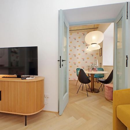 Ych-Colorful And Classy Apartment Near Fori Imperiali Ρώμη Εξωτερικό φωτογραφία